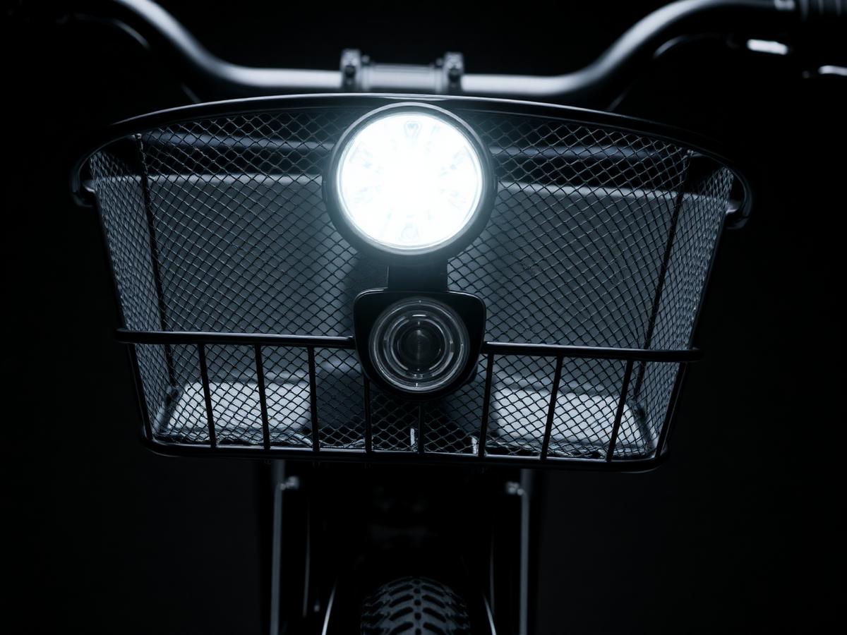Frontkorb & LED-Beleuchtung